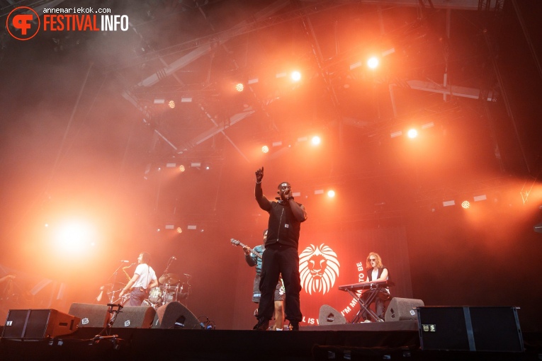 Ezra Collective op Lowlands 2023 - Zaterdag foto