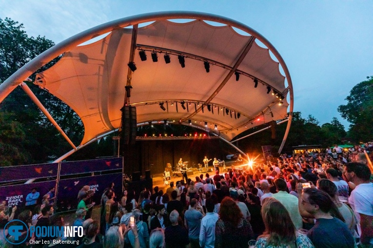 Sons Of The East op Zuiderpark Live: Sons of the East - 18/08 - Zuiderparktheater foto