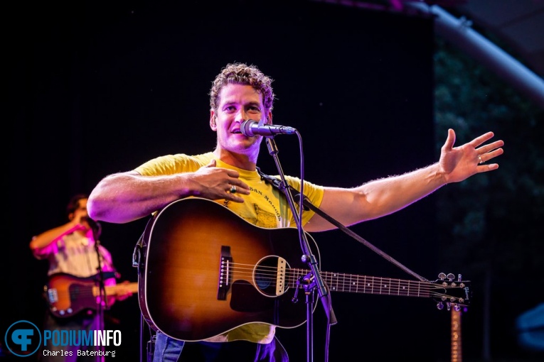 Sons Of The East op Zuiderpark Live: Sons of the East - 18/08 - Zuiderparktheater foto