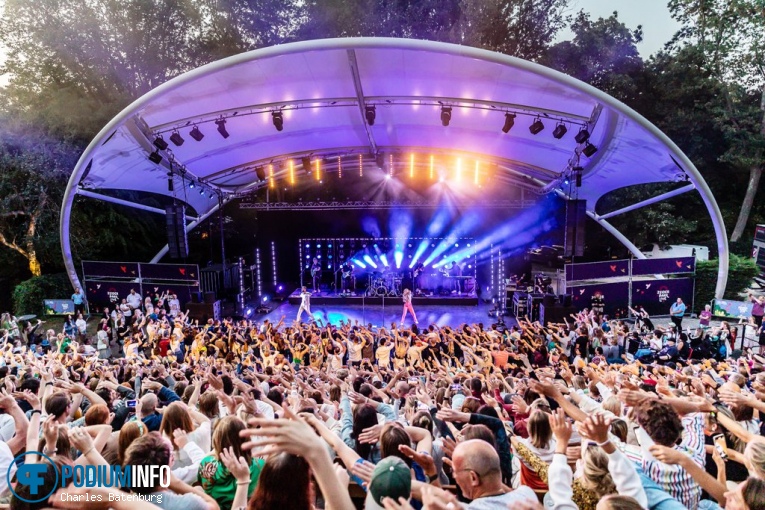Suzan & Freek op Zuiderpark Live: Suzan & Freek - 20/08 - Zuiderparktheater foto