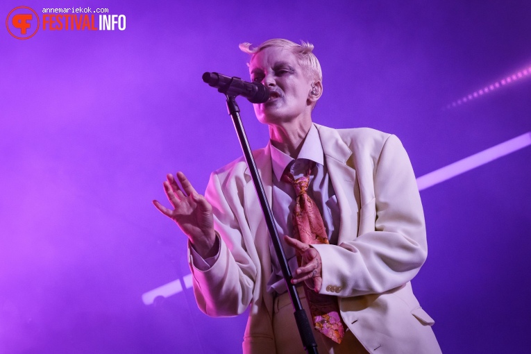 Fever Ray op Lowlands 2023 - Zondag foto