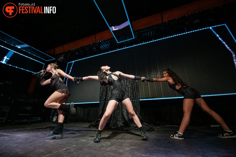 Piri op Lowlands 2023 - Zondag foto