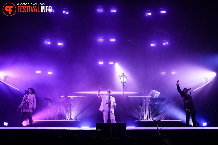 Fever Ray op Lowlands 2023 - Zondag foto