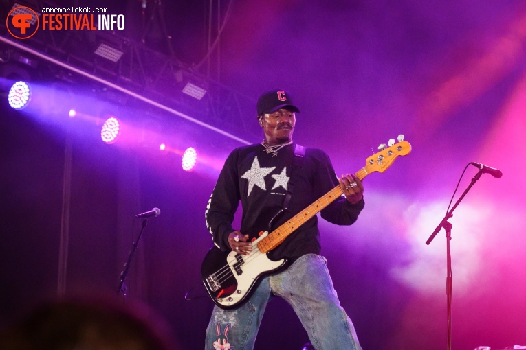 Turnstile op Lowlands 2023 - Zondag foto