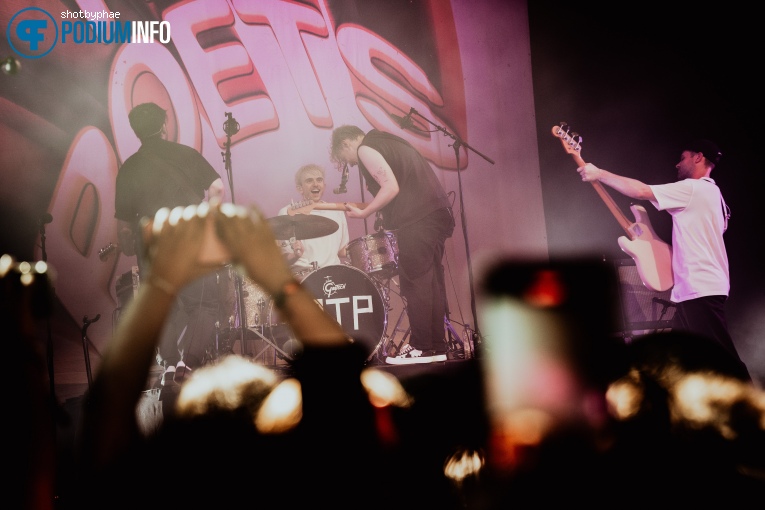 Only The Poets op Only The Poets - 11/09 - Doornroosje foto