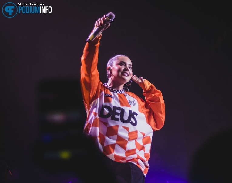 Lauren Spencer-Smith op Lauren Spencer Smith + Support - 17/09 - Melkweg foto