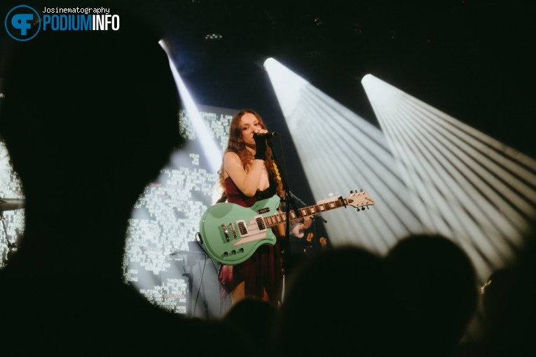 Holly Humberstone op Holly Humberstone - 20/09 - Melkweg foto