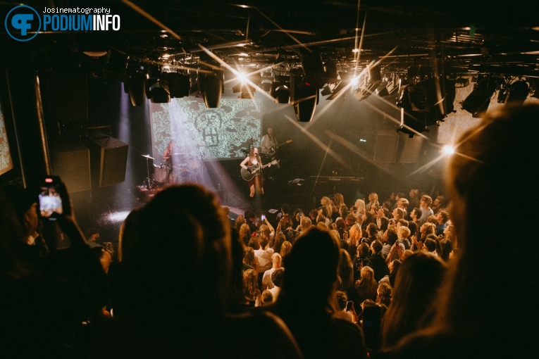 Holly Humberstone op Holly Humberstone - 20/09 - Melkweg foto