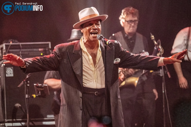 Kid Creole & The Coconuts op Kid Creole & The Coconuts - 09/09 - Paard foto
