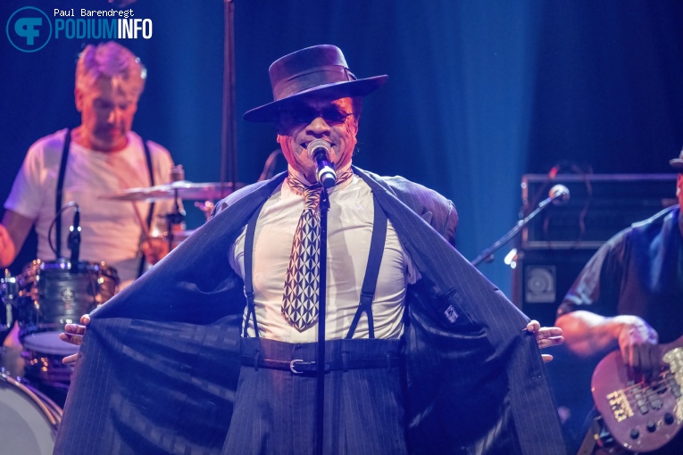 Kid Creole & The Coconuts op Kid Creole & The Coconuts - 09/09 - Paard foto