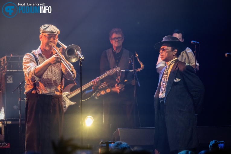 Kid Creole & The Coconuts op Kid Creole & The Coconuts - 09/09 - Paard foto