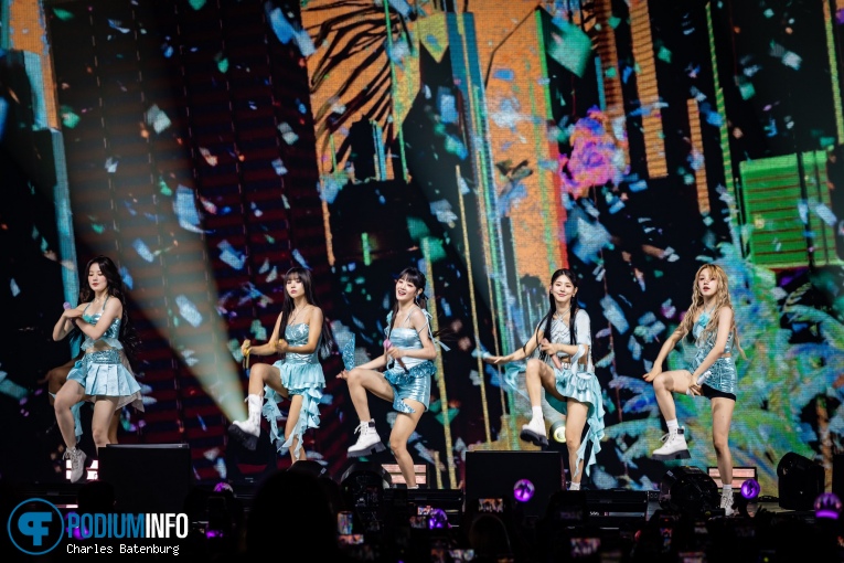 (G)I-dle op (G)I-dle - 11/09 - Afas Live foto