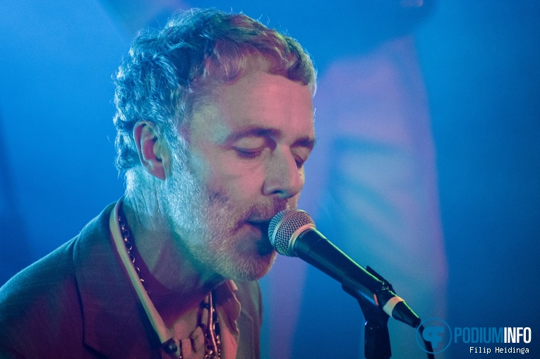 Baxter Dury op Baxter Dury - 27/09 - Het Zonnehuis foto