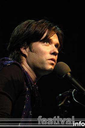 Rufus Wainwright op Crossing Border 2004 foto