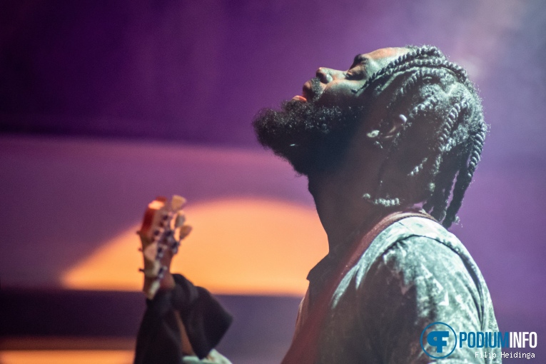 Mansur Brown op Mansur Brown - 13/10 - TivoliVredenburg foto