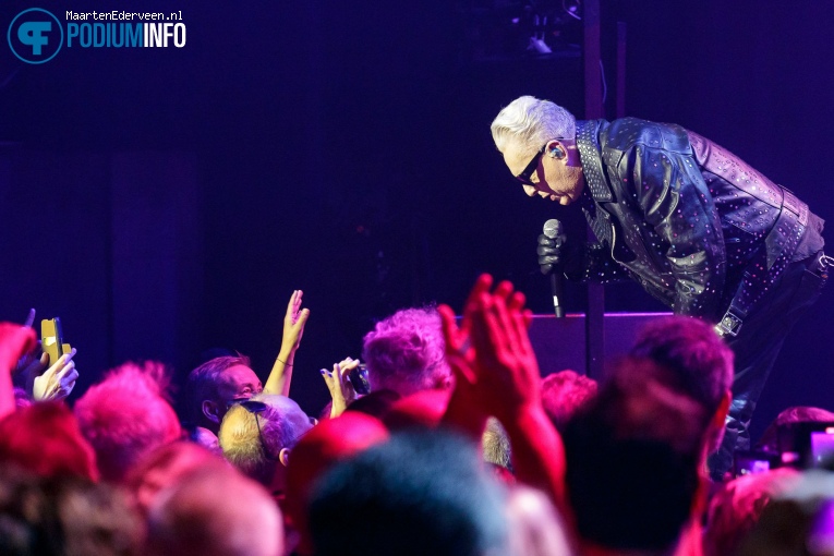 Holly Johnson op Holly Johnson - 29/09 - Paard foto