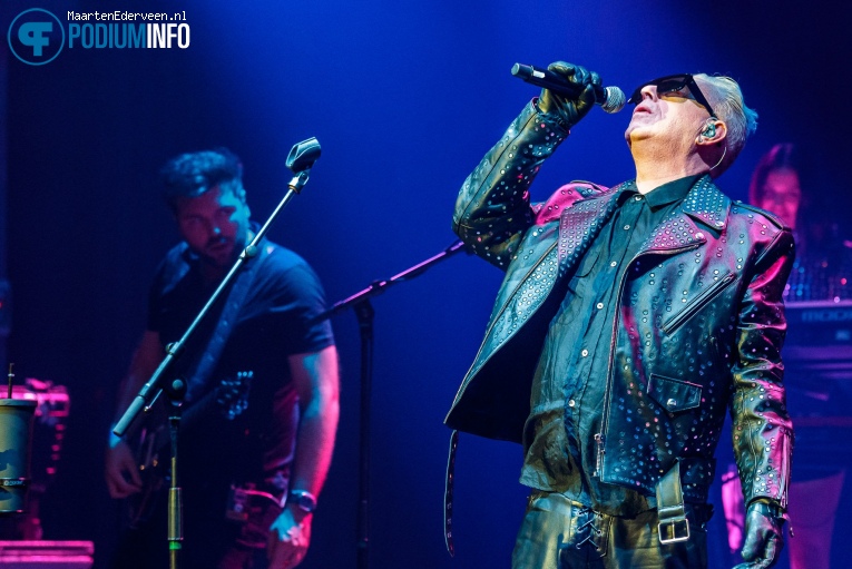 Holly Johnson op Holly Johnson - 29/09 - Paard foto