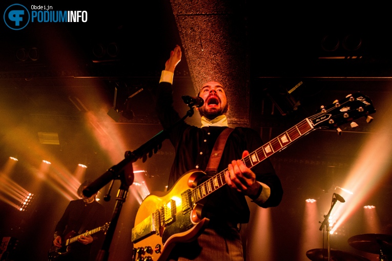 De Staat op De Staat The Red Yellow Blue Tour - 07/10 - Burgerweeshuis foto