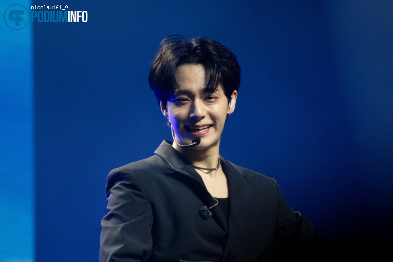 OneUs op OneUs - 02/11 - 013 foto