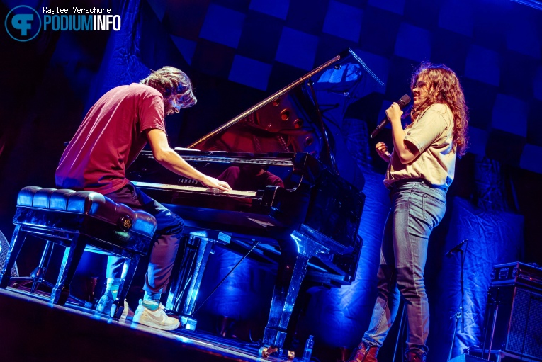 Irene Pluym op Salvador Sobral - 08/11 - De Doelen foto