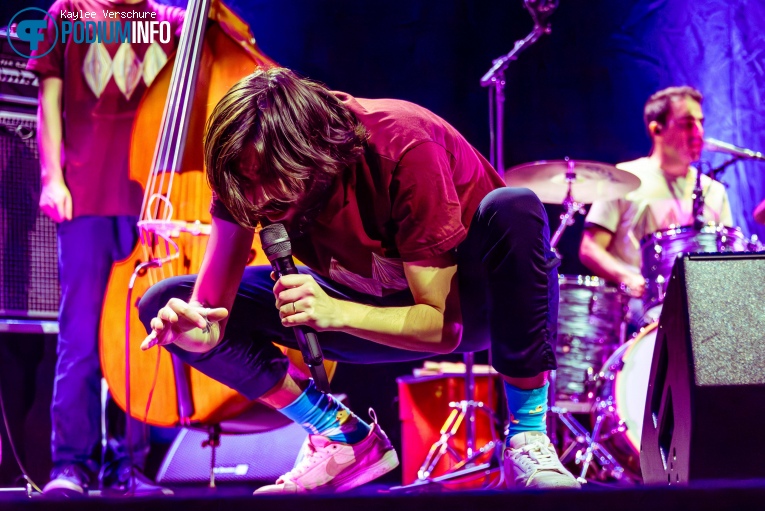 Salvador Sobral op Salvador Sobral - 08/11 - De Doelen foto