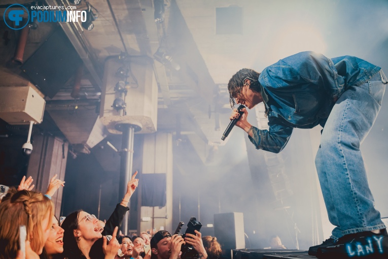 LANY op LANY - 14/11 - Maassilo foto