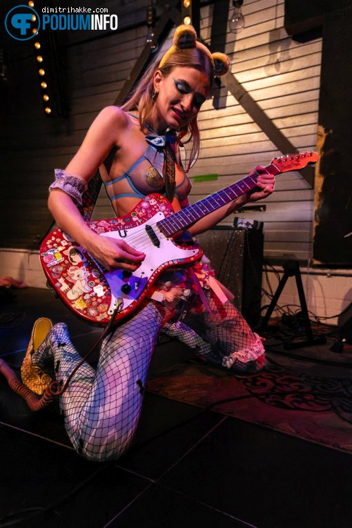 Cumgirl8 op Cumgirl8 - 14/11 - Toekomstmuziek foto