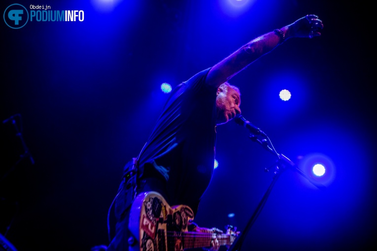 Peter Hook & The Light op Peter Hook And The Light - 13/11 - TivoliVredenburg foto