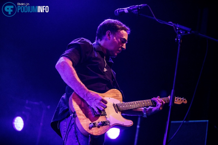 Peter Hook & The Light op Peter Hook And The Light - 13/11 - TivoliVredenburg foto