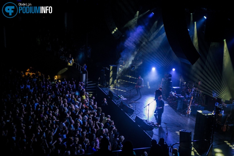 Peter Hook & The Light op Peter Hook And The Light - 13/11 - TivoliVredenburg foto