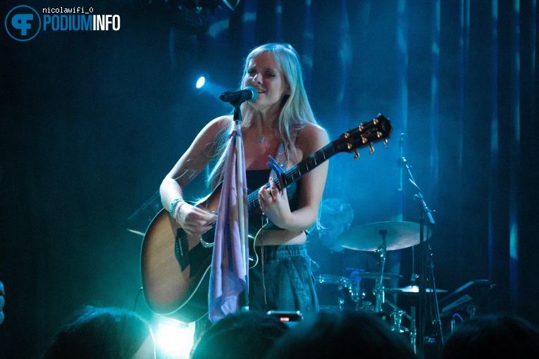 Chloe Adams op Chloe Adams - 15/11 - Paradiso foto