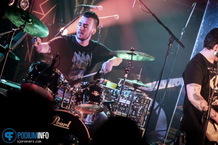 Astronutz op Call It Off - 3/11- Corneel foto