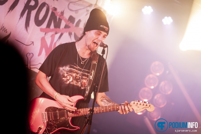Astronutz op Call It Off - 3/11- Corneel foto