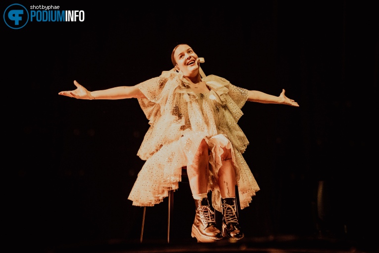 Anne-Marie op Anne-Marie - 14/11 - AFAS Live foto