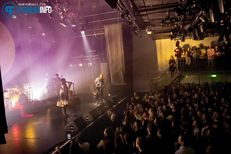 Little Dragon op Little Dragon - 21/11 - Melkweg foto