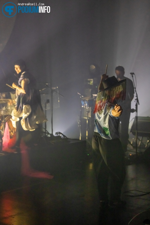 Little Dragon op Little Dragon - 21/11 - Melkweg foto