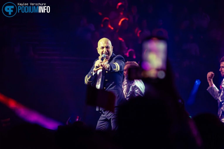 Serhat op Het Grote songfestivalfeest - 16/11 - Ziggo Dome foto