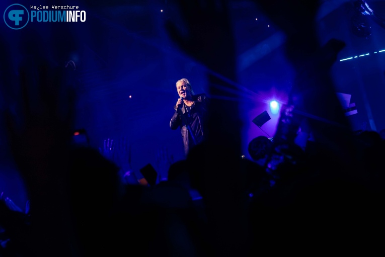 Johnny Logan op Het Grote songfestivalfeest - 16/11 - Ziggo Dome foto