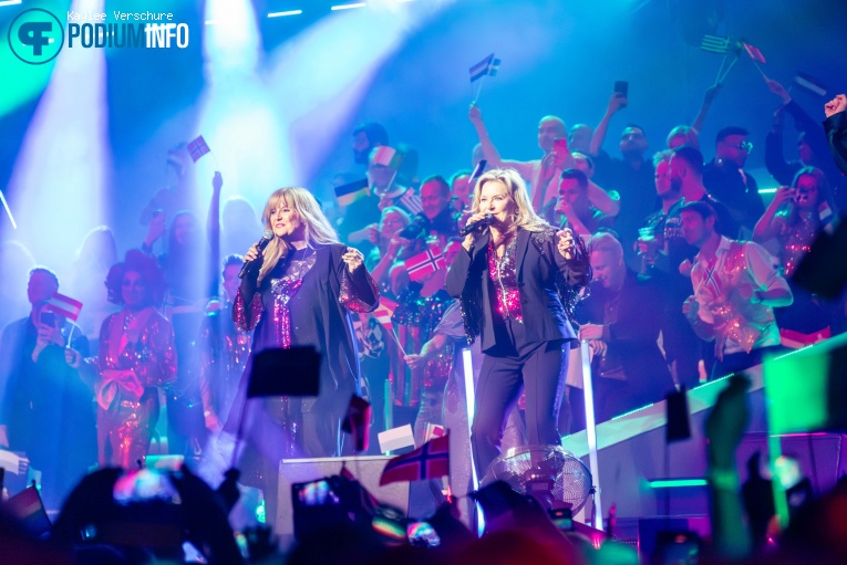 Bobbysocks op Het Grote songfestivalfeest - 16/11 - Ziggo Dome foto