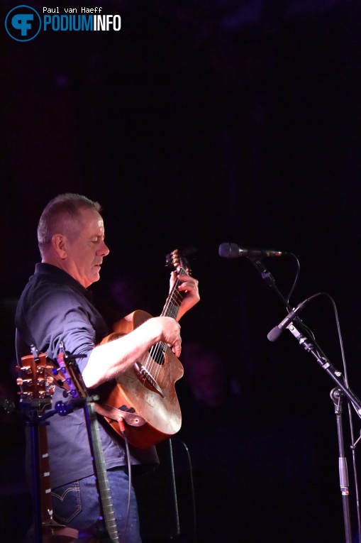 Luka Bloom op Luka Bloom - 10/11 - Nieuwe Kerk Haarlem foto