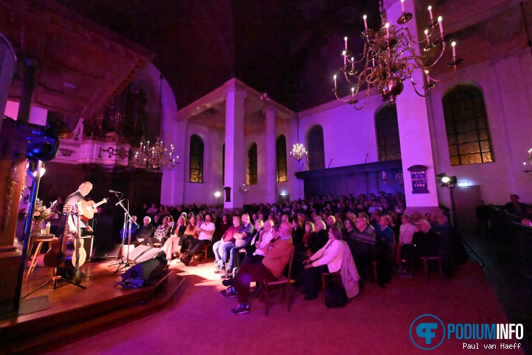 Luka Bloom op Luka Bloom - 10/11 - Nieuwe Kerk Haarlem foto
