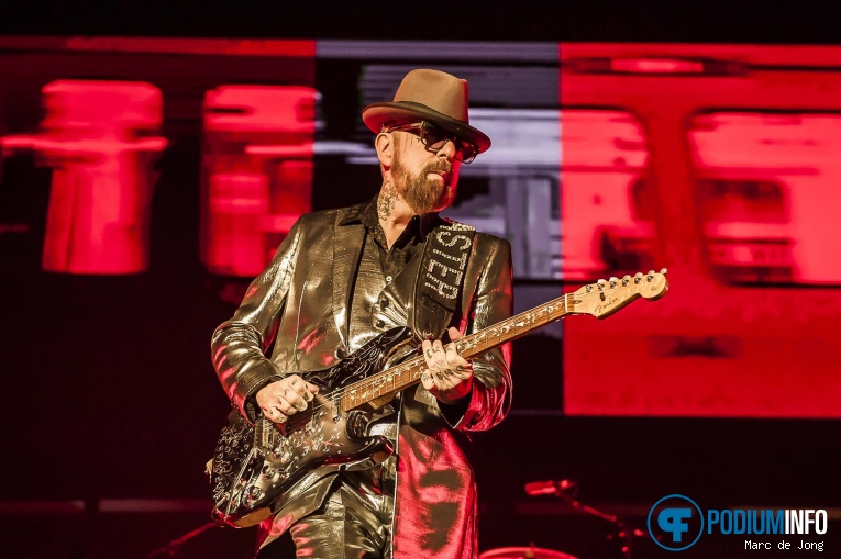 Dave Stewart op Eurythmics Songbook Featuring Dave Stewart - 28/11 - TivoliVredenburg foto
