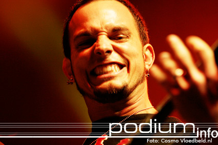 Alter Bridge op Alter Bridge - 7/12 - Heineken Music Hall foto