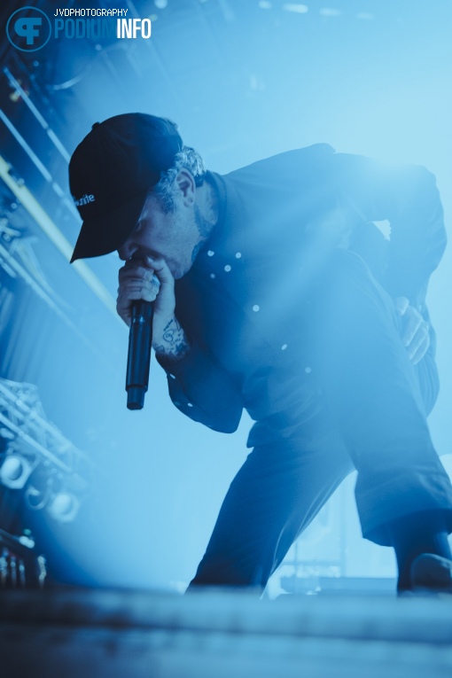 The Amity Affliction op The Amity Affliction - 09/12 - Melkweg foto