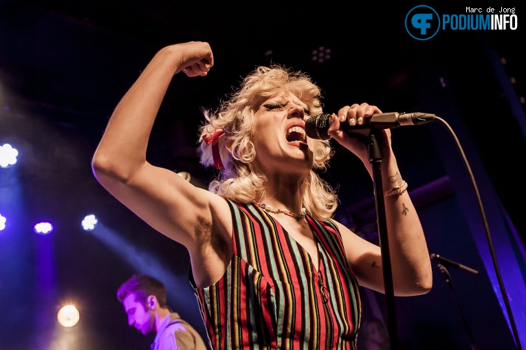 Black Honey op Black Honey - 21/11 - Rotown foto