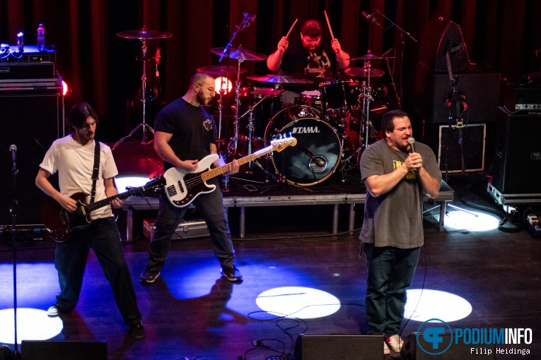 Koyo op Stick to your Guns - 04/12 - TivoliVredenburg foto