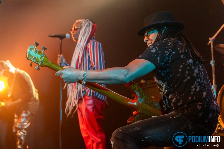 Living Colour op Living Colour - 10/12 - Iduna foto