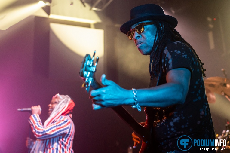 Living Colour op Living Colour - 10/12 - Iduna foto