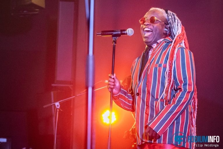 Living Colour op Living Colour - 10/12 - Iduna foto