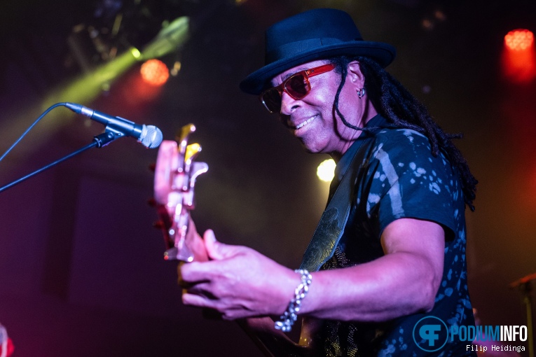 Living Colour op Living Colour - 10/12 - Iduna foto